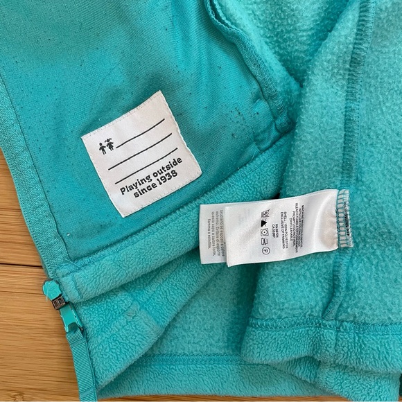 Columbia girl’s fleece approx. size XL, sea foam green. Perfect for a play coat. - Picture 3 of 10